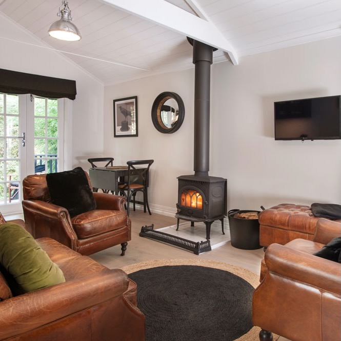 woodfired stove in dog-friendly Leddicott Cottage in Olinda